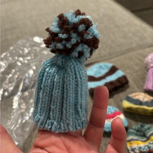 Bag of hand knitted miniature (doll size) hats and one pair of socks.  Total 11 - Picture 2 of 3